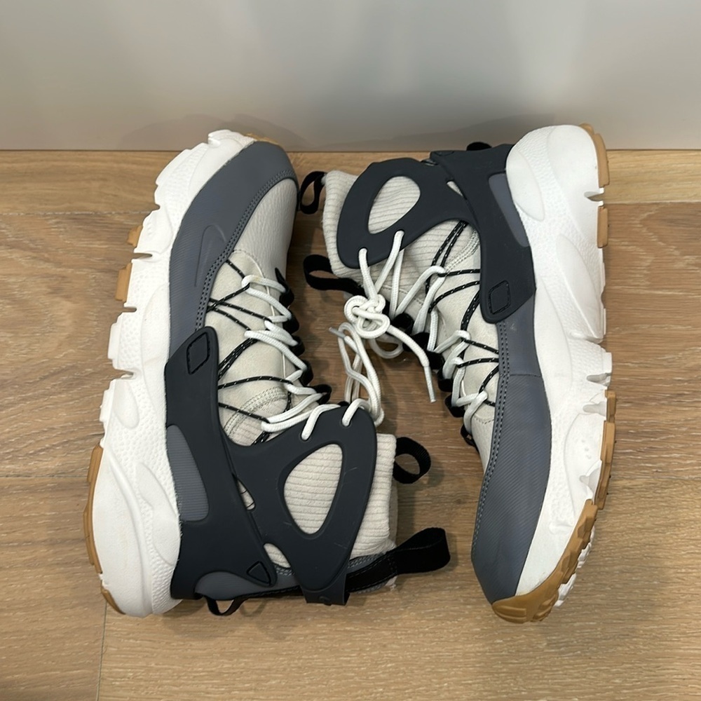 NIKE AIR FOOTSCAPE MID UTILITY Basketball Hi Top Shoes Bone Womens Size 10 - Picture 7 of 11